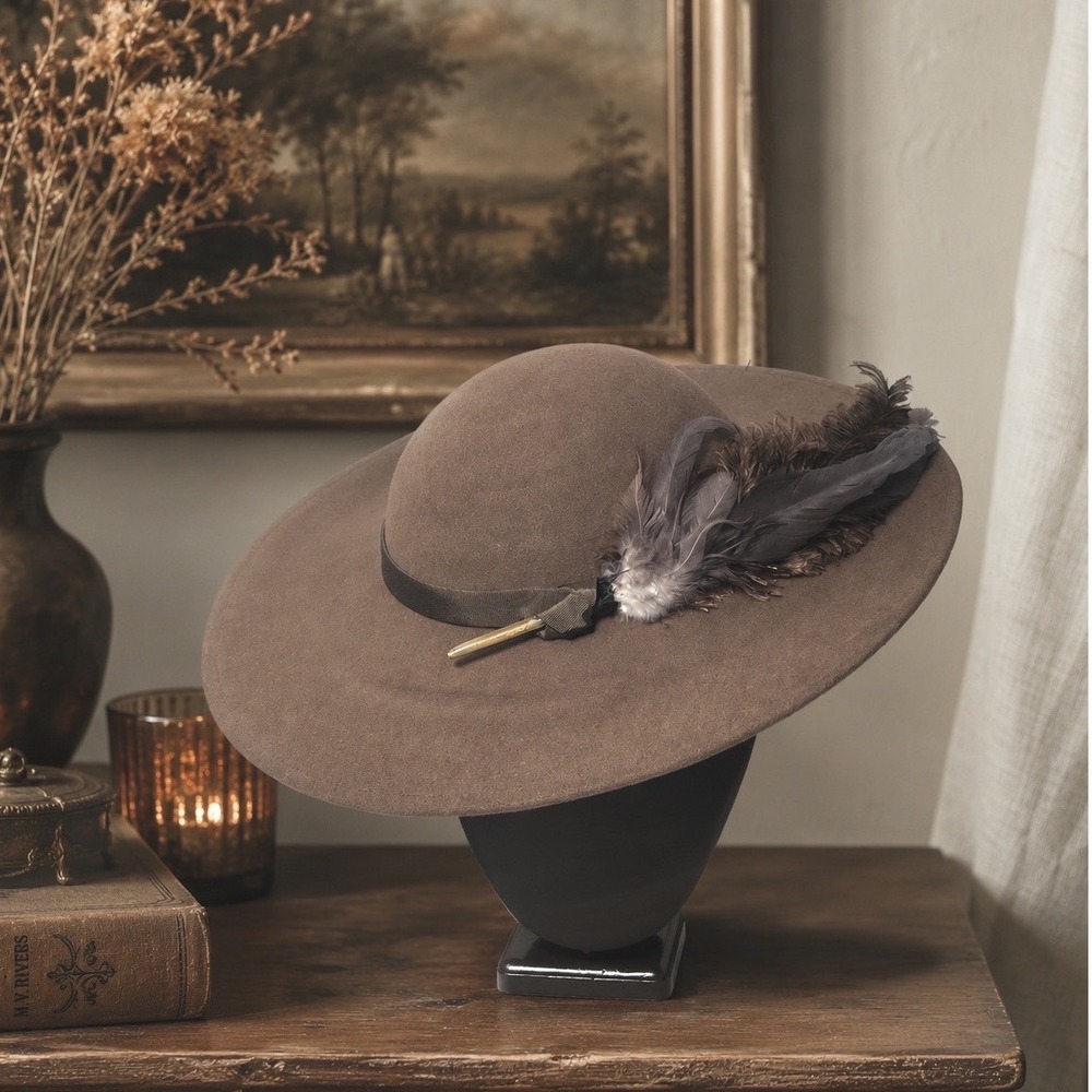Mr John Classic Hat Brown 100% Excello Wool Feathered Wide Brim 1960's Bollman